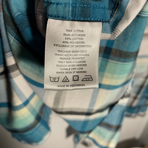 Levi's Men's plaid Western style shirt -Size M - Picture 6 of 7